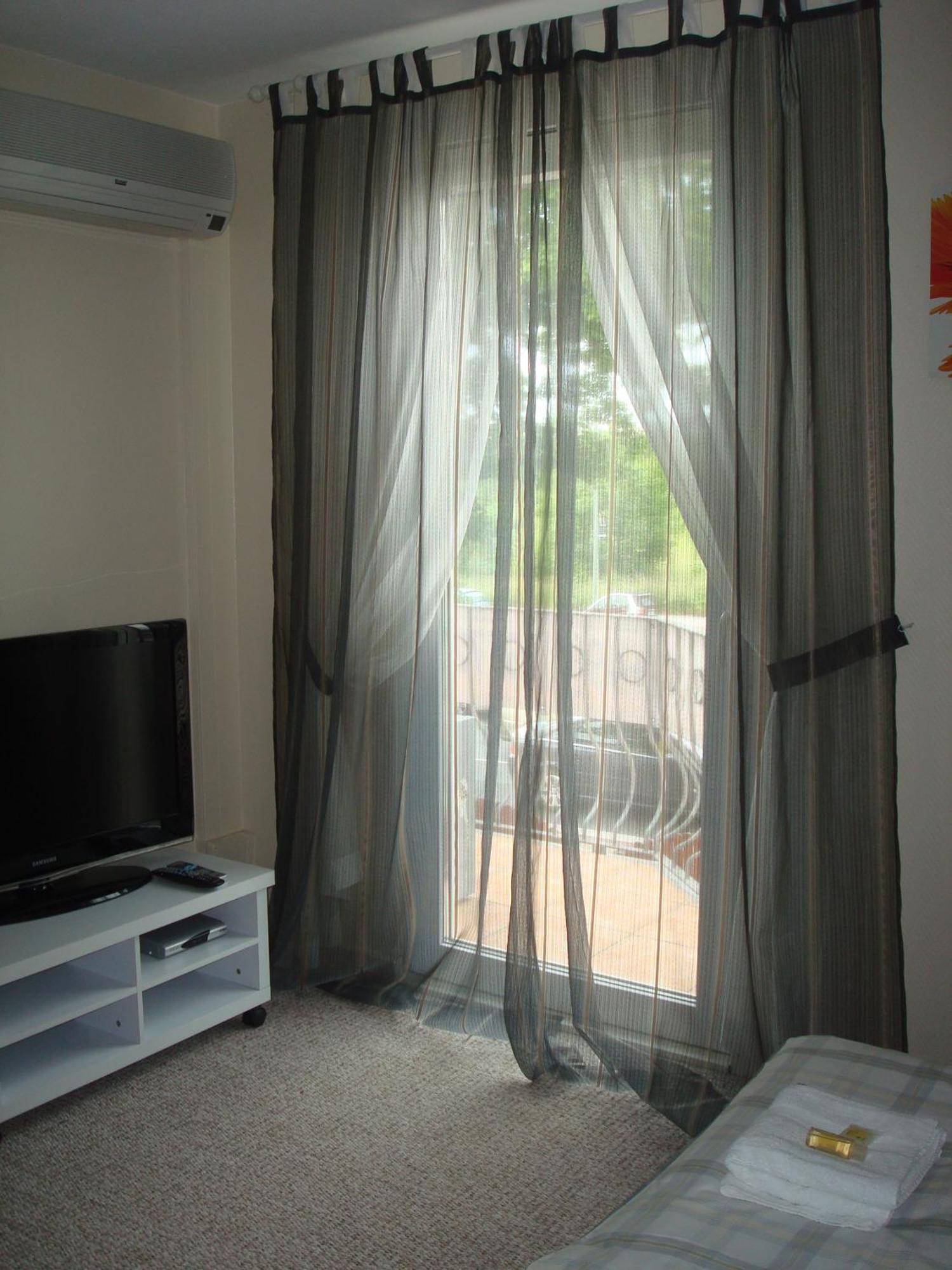 Gaestehaus Sol Tour อาห์เรนส์เฟลเดอ ภายนอก รูปภาพ